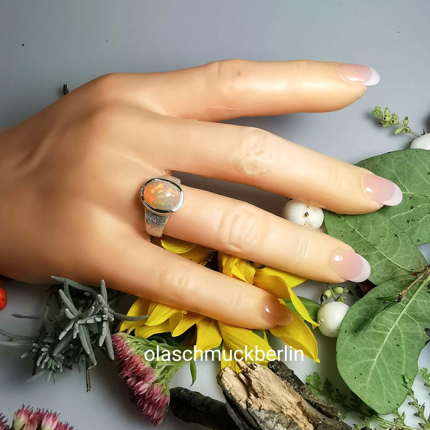 Opal Ring in 925 Silber gefasst