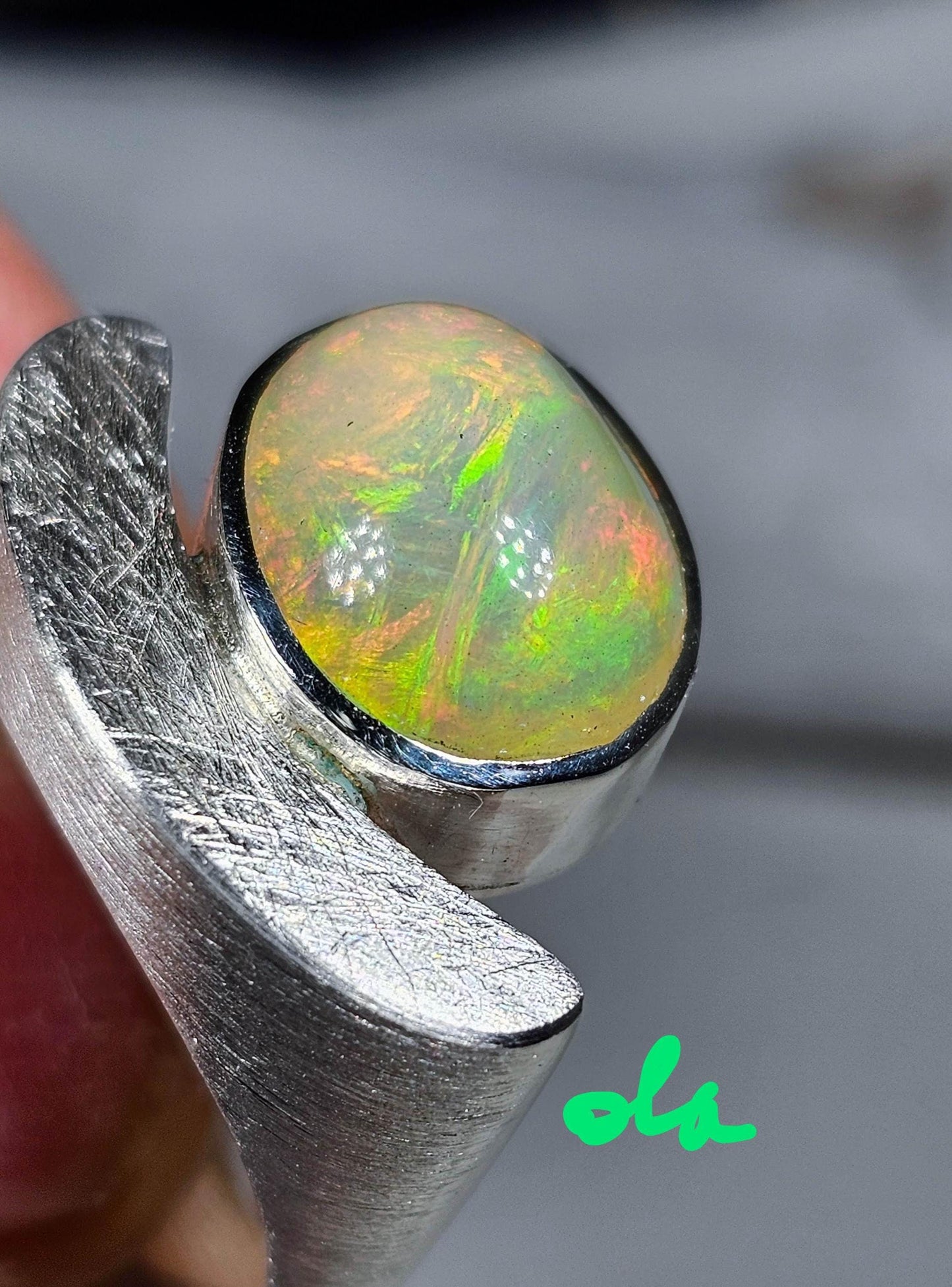Opal Ring in 925 Silber gefasst