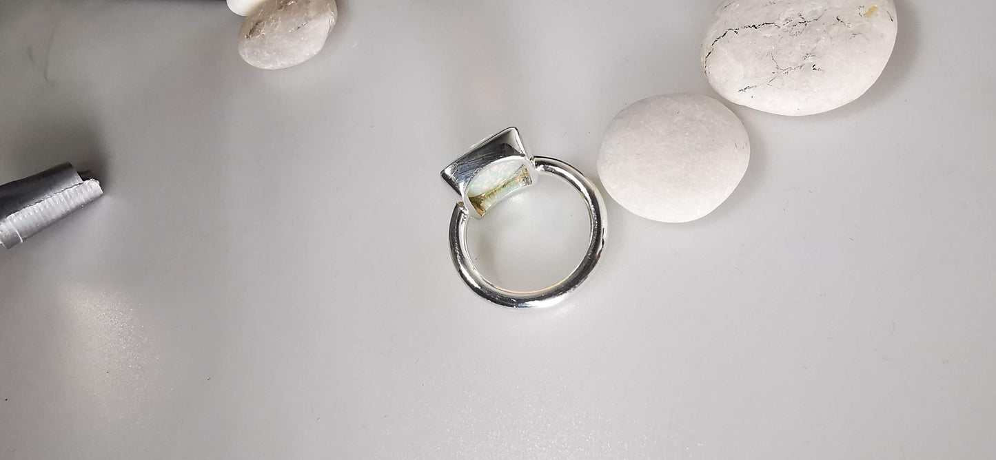 Opal Ring in 925 Silber gefasst