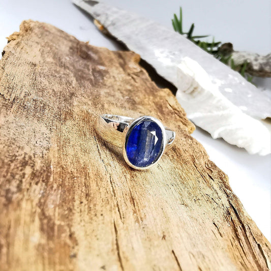 Kyanit Ring in 925 Silber gefasst