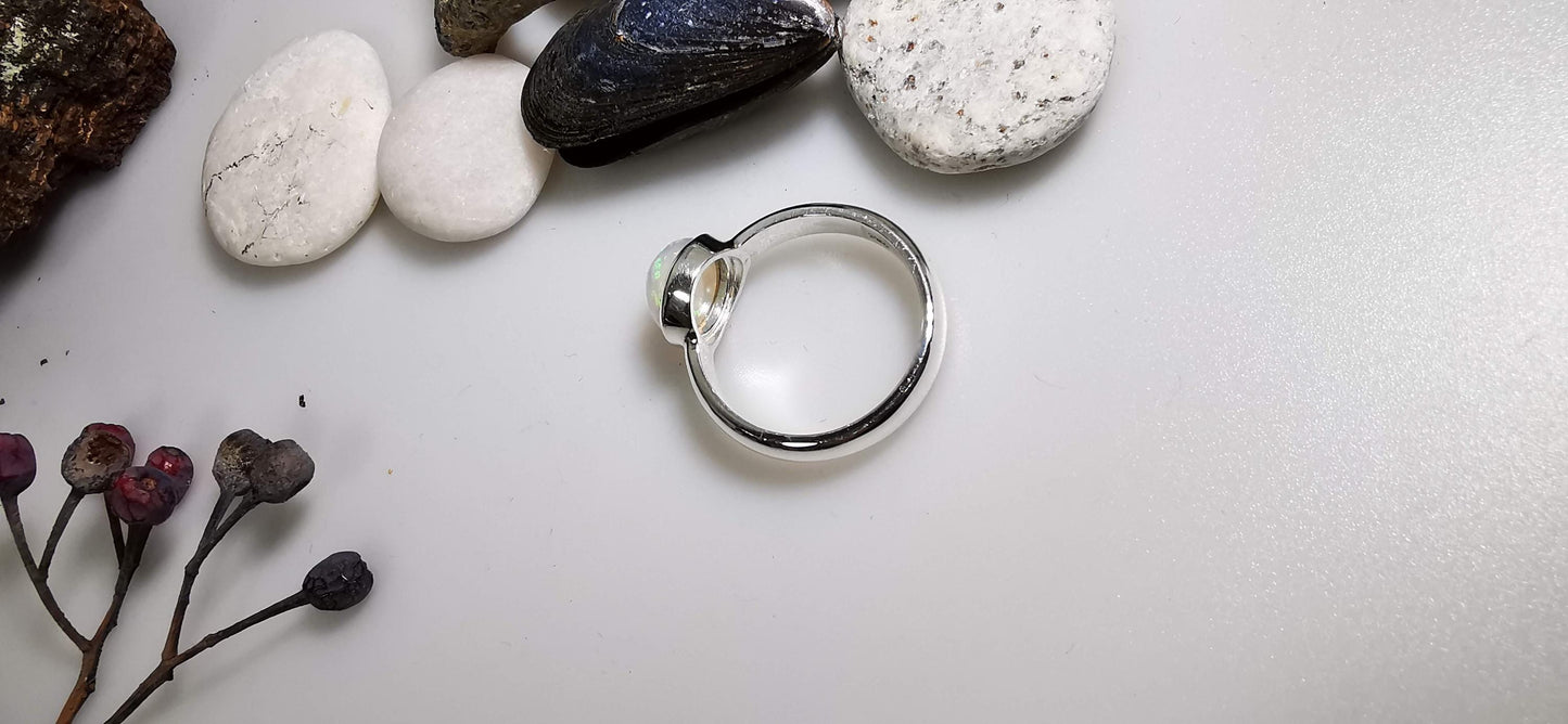 Opal Ring in 925 Silber gefasst